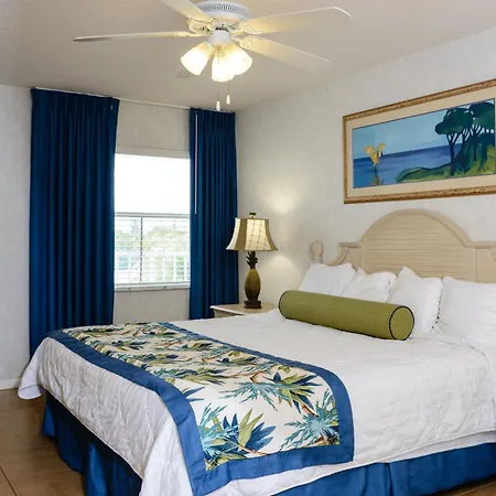 Discovery Beach Resort-2
