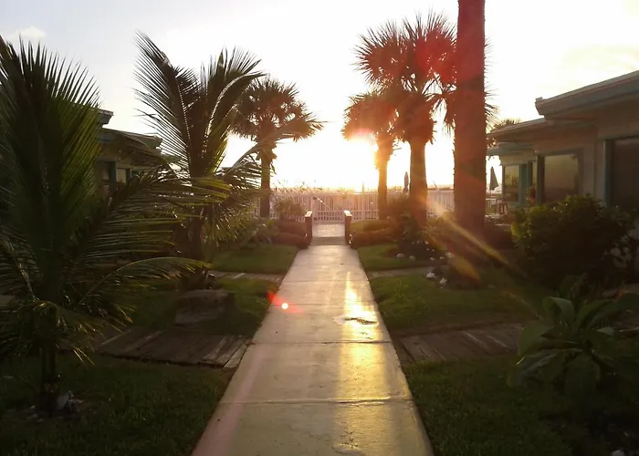 Beach Island Resort Cocoa Beach